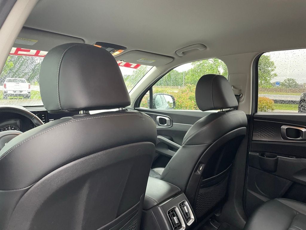 2023 Kia Sorento S
