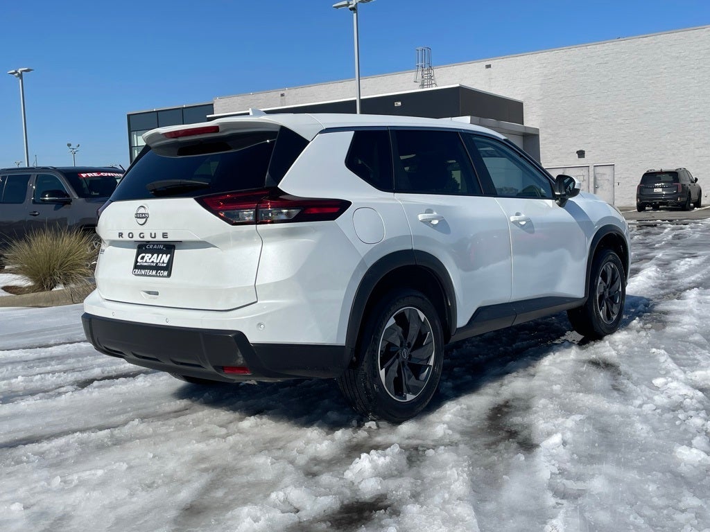 2025 Nissan Rogue SV