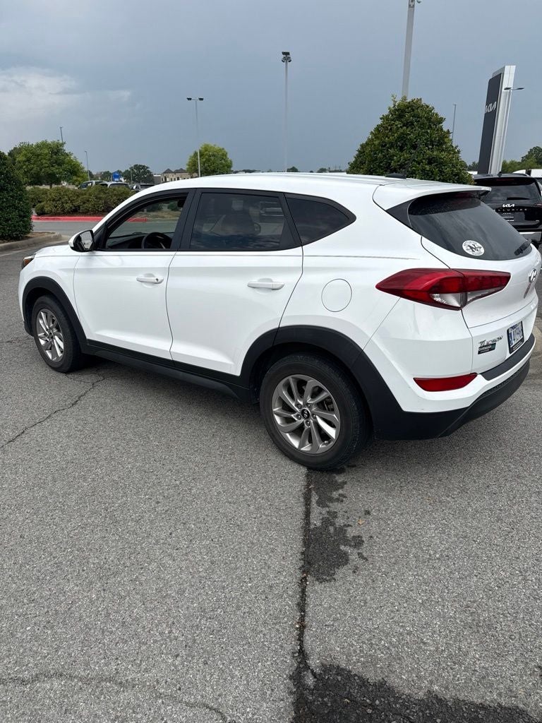 2017 Hyundai TUCSON SE
