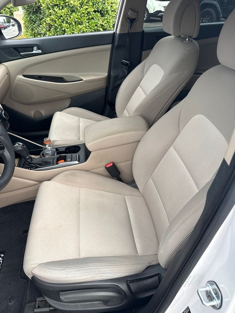 2017 Hyundai TUCSON SE