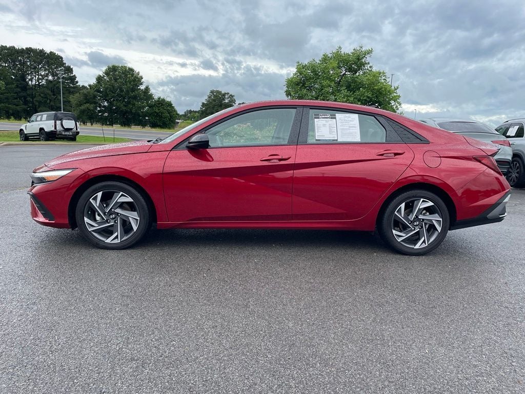 2025 Hyundai ELANTRA SEL Sport