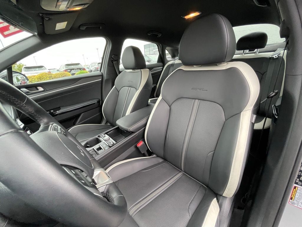 2025 Kia K5 GT-Line