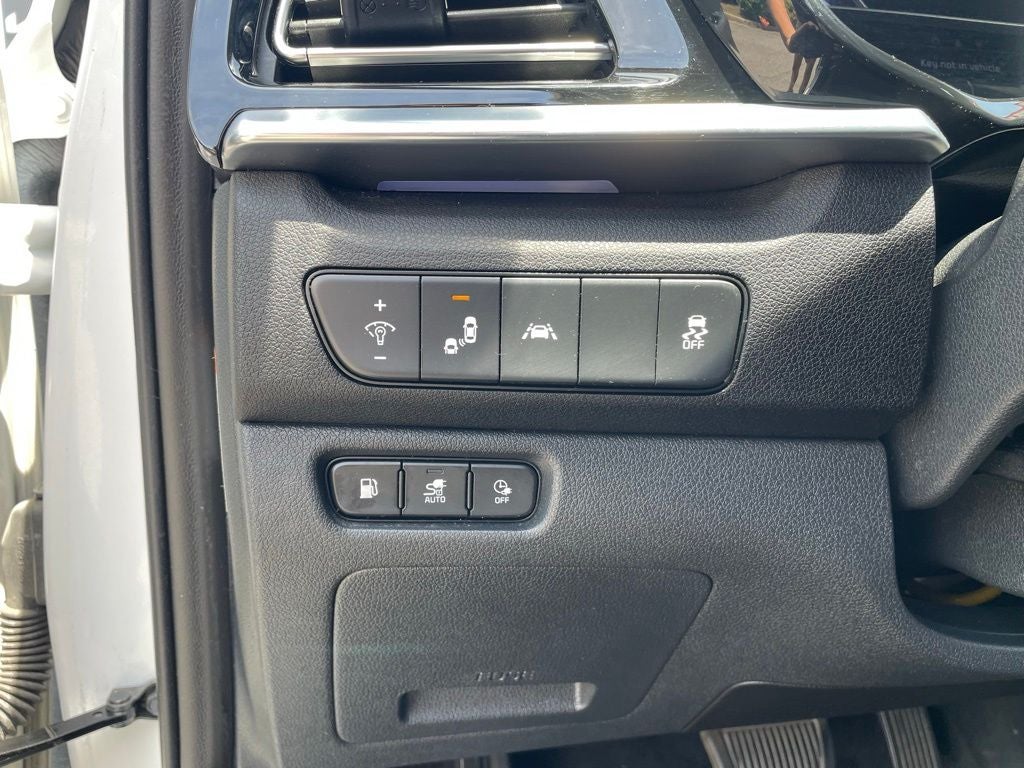 2022 Kia Niro Plug-In Hybrid LXS