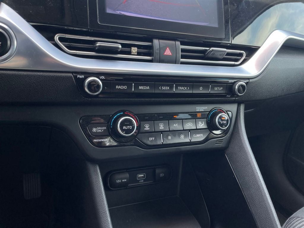 2022 Kia Niro Plug-In Hybrid LXS