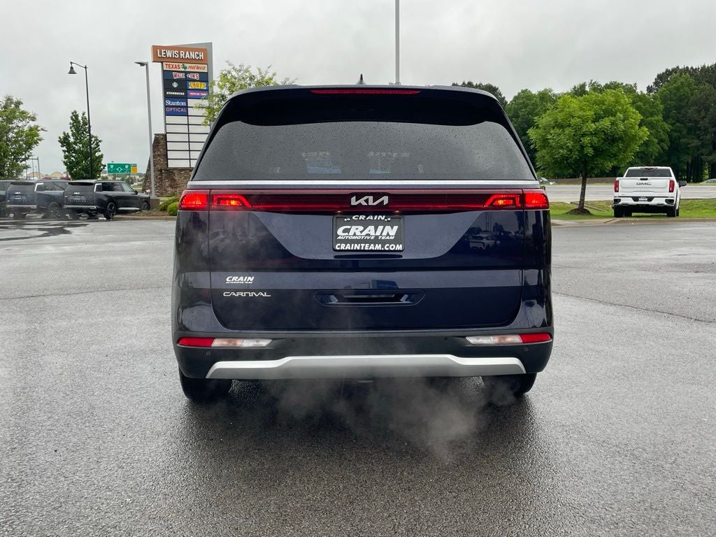 2023 Kia Carnival LX Seat Package