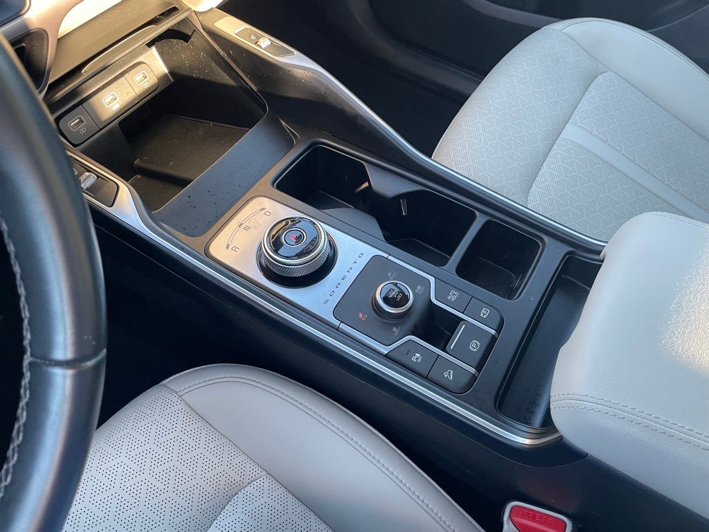 2022 Kia Sorento Hybrid S