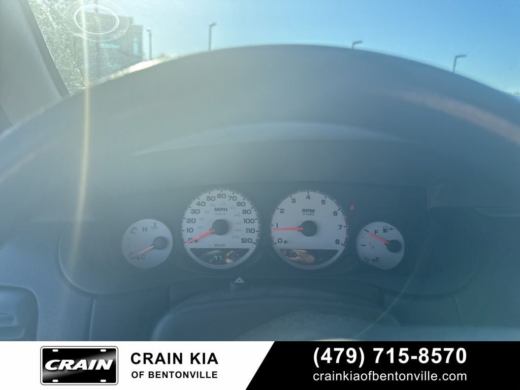 2005 Dodge Neon SXT - LOW MILES