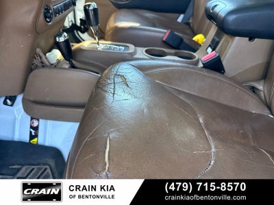 2013 Jeep Wrangler Unlimited Sahara - 4WD / CLEAN CARFAX / ONE OWNER