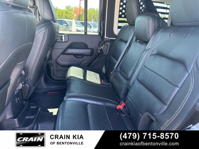 2018 Jeep Wrangler Unlimited Sahara - 4WD / ONE OWNER / LIFTED!
