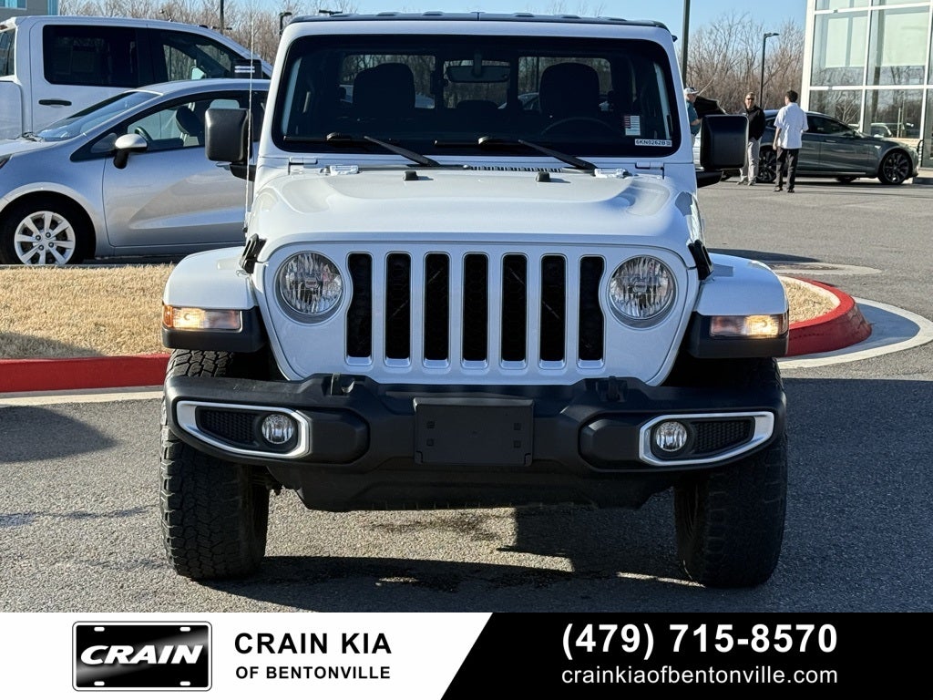 2022 Jeep Gladiator Overland - 4WD / CLEAN CARFAX