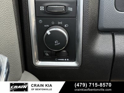 2019 RAM 1500 Classic SLT - 4WD / CLEAN CARFAX