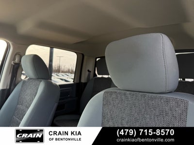 2019 RAM 1500 Classic SLT - 4WD / CLEAN CARFAX