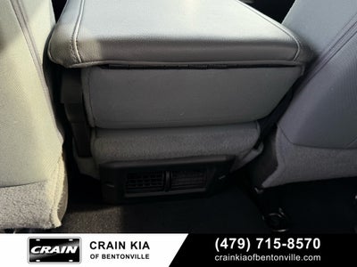 2019 RAM 1500 Classic SLT - 4WD / CLEAN CARFAX