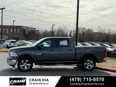 2019 RAM 1500 Classic SLT - 4WD / CLEAN CARFAX