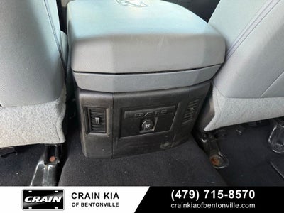 2019 RAM 1500 Classic Big Horn - 4WD / CLEAN CARFAX / LIFTED!