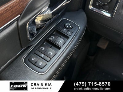 2016 RAM 1500 Laramie - 4WD / CLEAN CARFAX / ONE OWNER