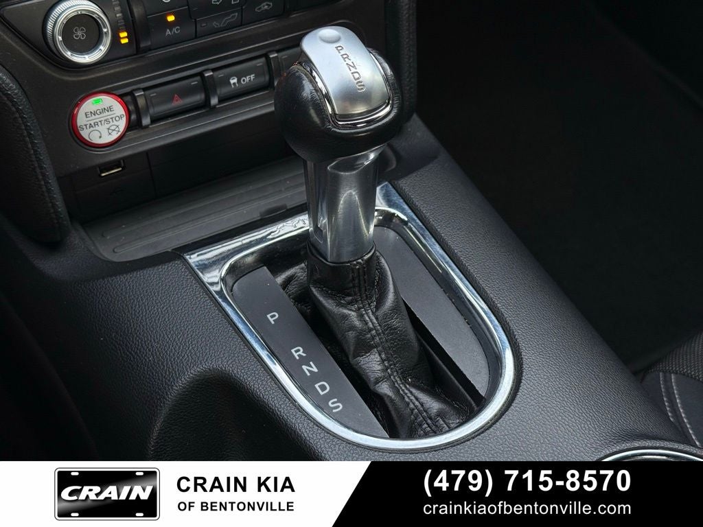 2016 Ford Mustang V6