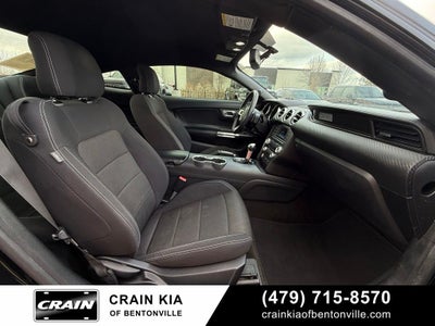 2016 Ford Mustang V6