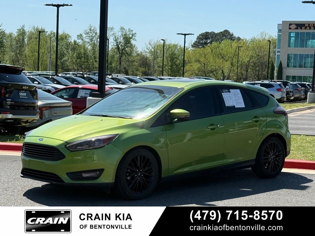 2018 Ford Focus Titanium - SUNROOF / CLEAN CARFAX / LOW MILES!