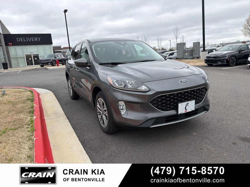 2022 Ford Escape SEL - AWD / CLEAN CARFAX