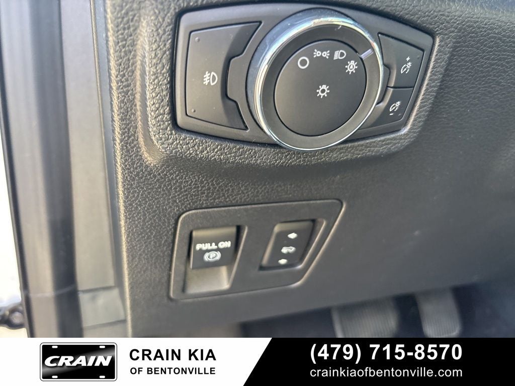 2020 Ford Expedition Platinum - $81,740 MSRP / 4WD / PANORAMIC SUNROOF