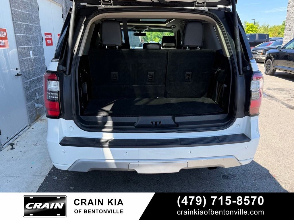 2020 Ford Expedition Platinum - $81,740 MSRP / 4WD / PANORAMIC SUNROOF