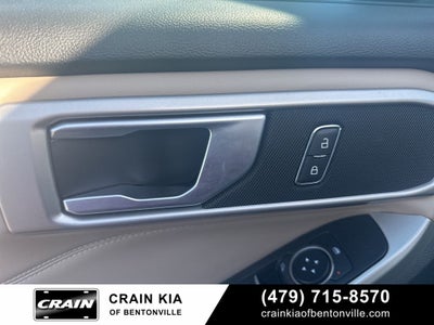 2023 Ford Explorer XLT - CLEAN CARFAX / ONE OWNER / 3RD ROW / CAPTAINS
