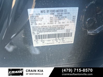 2023 Ford Explorer XLT - CLEAN CARFAX / ONE OWNER / 3RD ROW / CAPTAINS