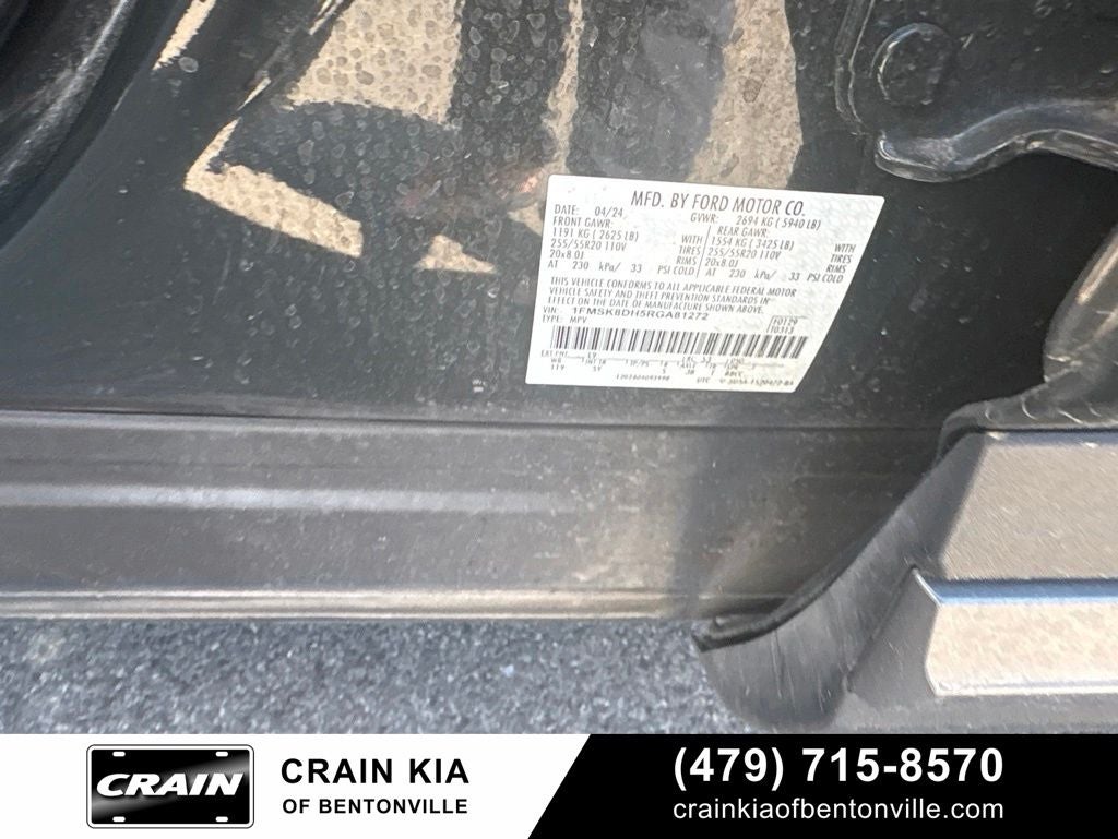 2024 Ford Explorer XLT - 4WD / CLEAN CARFAX / ONE OWNER
