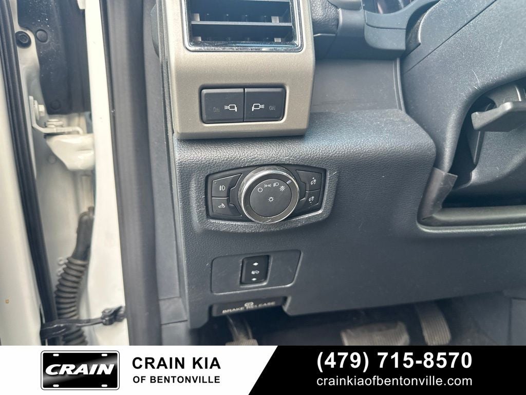 2022 Ford F-250SD Lariat - 4WD / CLEAN CARFAX / ONE OWNER