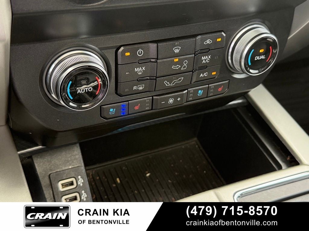 2019 Ford F-150 Lariat - 4WD / PANORAMIC SUNROOF