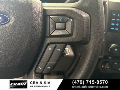 2017 Ford F-150 XLT - 4WD / LOW MILES! / CLEAN CARFAX