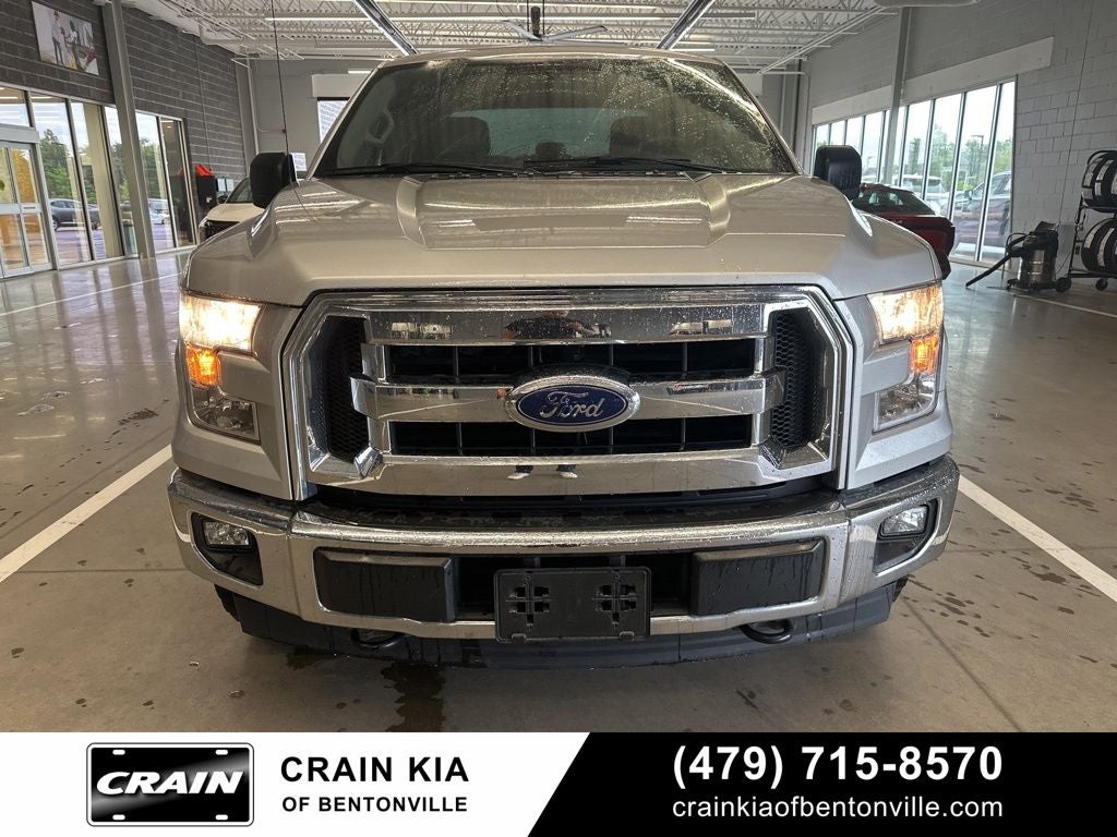 2017 Ford F-150 XLT - 4WD / LOW MILES! / CLEAN CARFAX