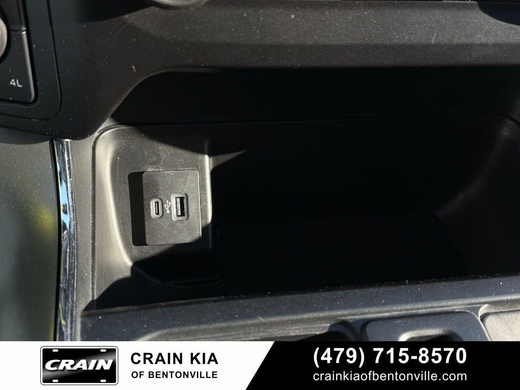 2021 Ford F-150 XLT - 4WD / CLEAN CARFAX