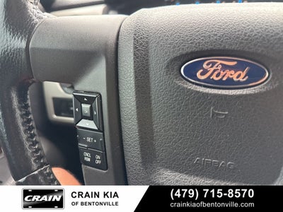 2012 Ford F-150 Lariat - 4WD / LIFTED!