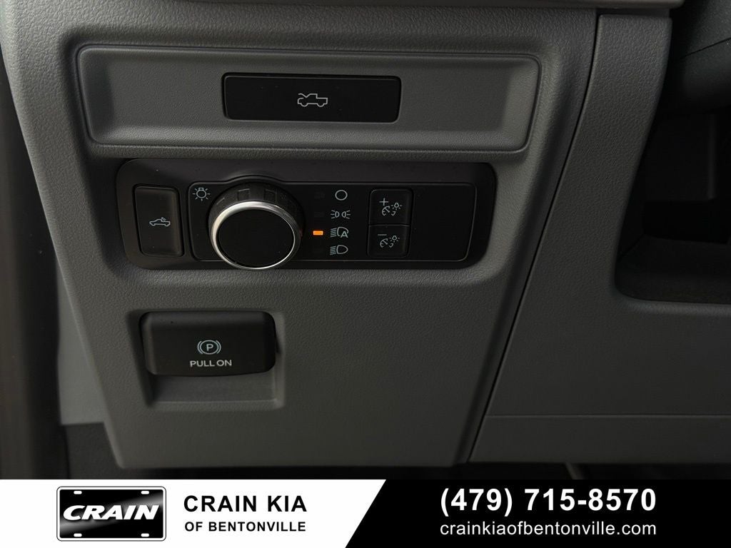 2022 Ford F-150 Lightning Pro - AWD / CLEAN CARFAX / ONE OWNER