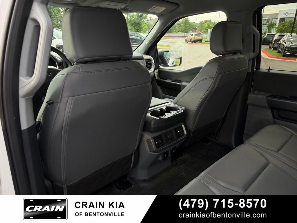 2022 Ford F-150 Lightning Pro - AWD / CLEAN CARFAX / ONE OWNER