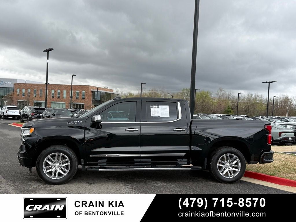 2022 Chevrolet Silverado 1500 High Country - 4WD / SUNROOF / ONE OWNER