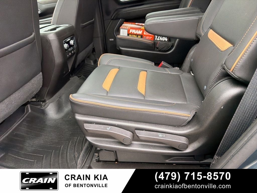 2021 GMC Yukon AT4 - 4WD / PANORAMIC SUNROOF / CLEAN CARFAX