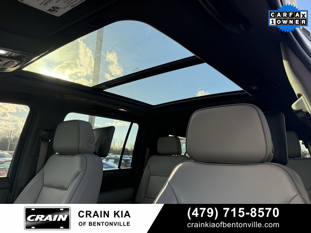 2021 GMC Yukon XL SLT - 4WD / PANORAMIC SUNROOF / ONE OWNER
