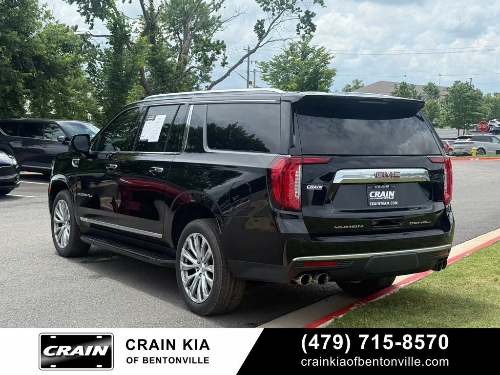 2022 GMC Yukon XL Denali - 4WD / CLEAN CARFAX