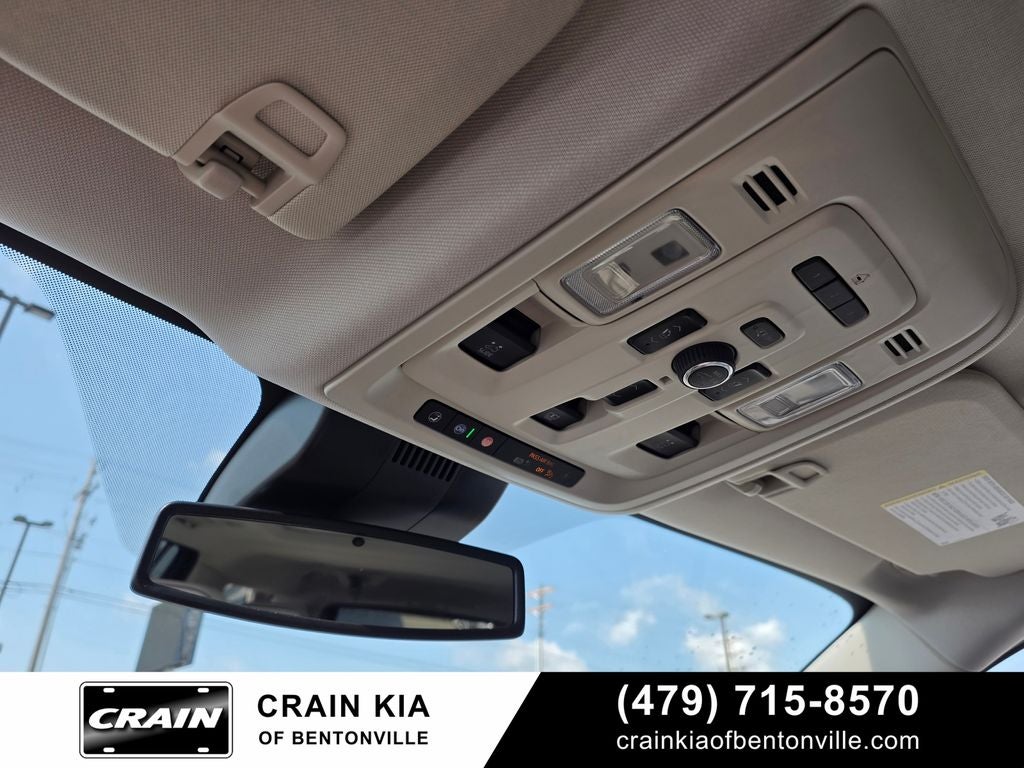 2024 GMC Yukon XL Denali - 4WD / PANORAMIC SUNROOF / ONE OWNER