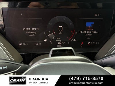 2026 GMC Yukon AT4 Ultimate - 4WD / PANORAMIC SUNROOF / ONE OWNER