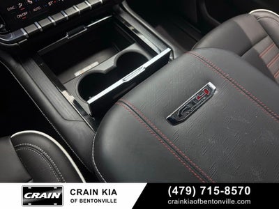 2026 GMC Yukon AT4 Ultimate - 4WD / PANORAMIC SUNROOF / ONE OWNER