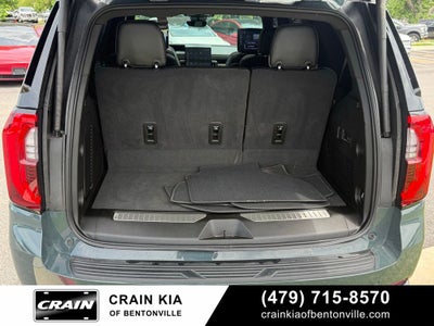 2026 GMC Yukon AT4 Ultimate - 4WD / PANORAMIC SUNROOF / ONE OWNER