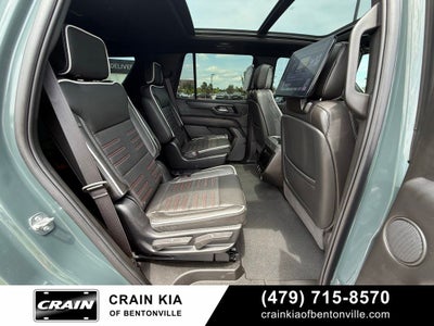 2026 GMC Yukon AT4 Ultimate - 4WD / PANORAMIC SUNROOF / ONE OWNER