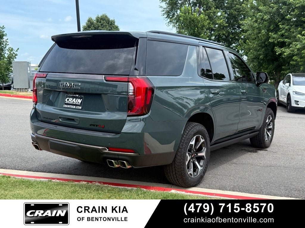 2026 GMC Yukon AT4 Ultimate - 4WD / PANORAMIC SUNROOF / ONE OWNER