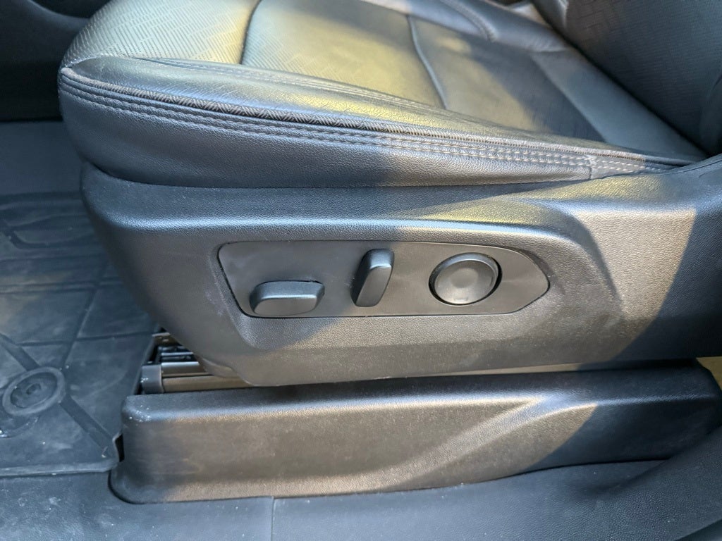 2023 Chevrolet Tahoe High Country - 4WD / CLEAN CARFAX / ONE OWNER