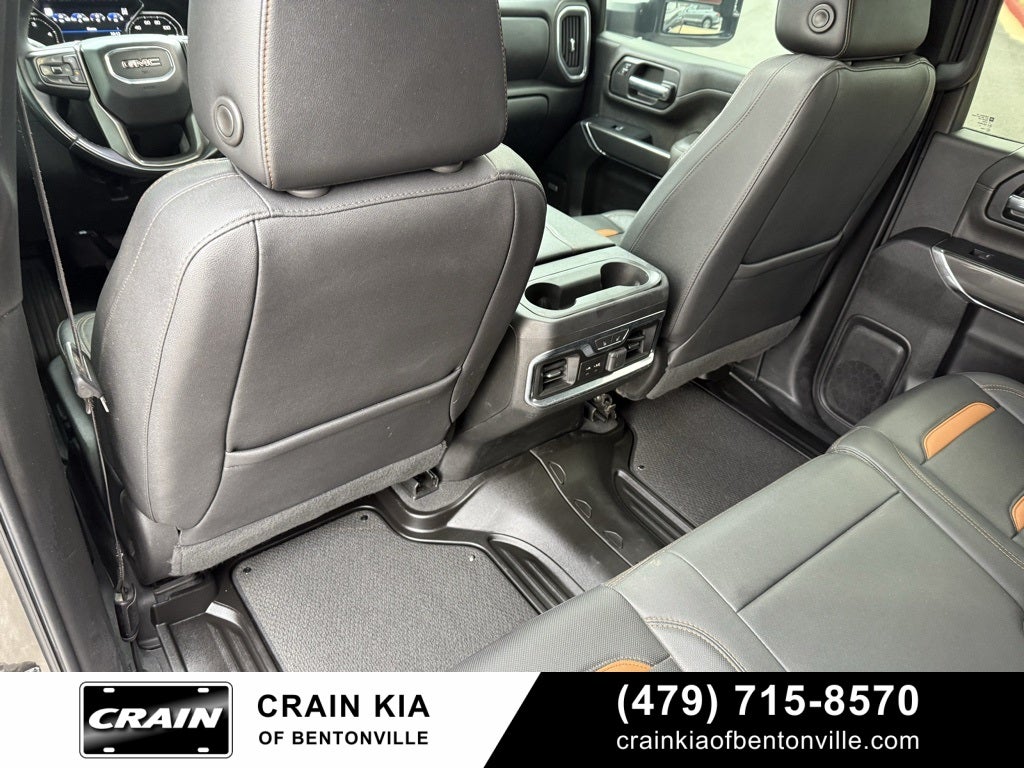 2023 GMC Sierra 2500HD AT4 - 4WD / SUNROOF / CLEAN CARFAX