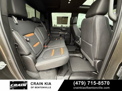 2023 GMC Sierra 2500HD AT4 - 4WD / SUNROOF / CLEAN CARFAX